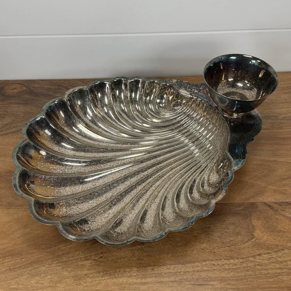 Wm Rogers & Sons Silver Plate 89574 Chip Dip Scallop Shell Bowl Sauce Cup VTG